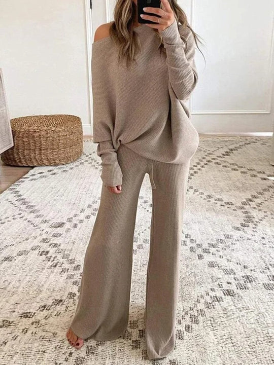 Two-Piece Lounge Set