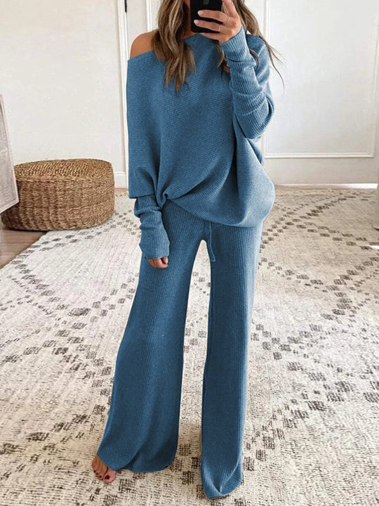 Two-Piece Lounge Set